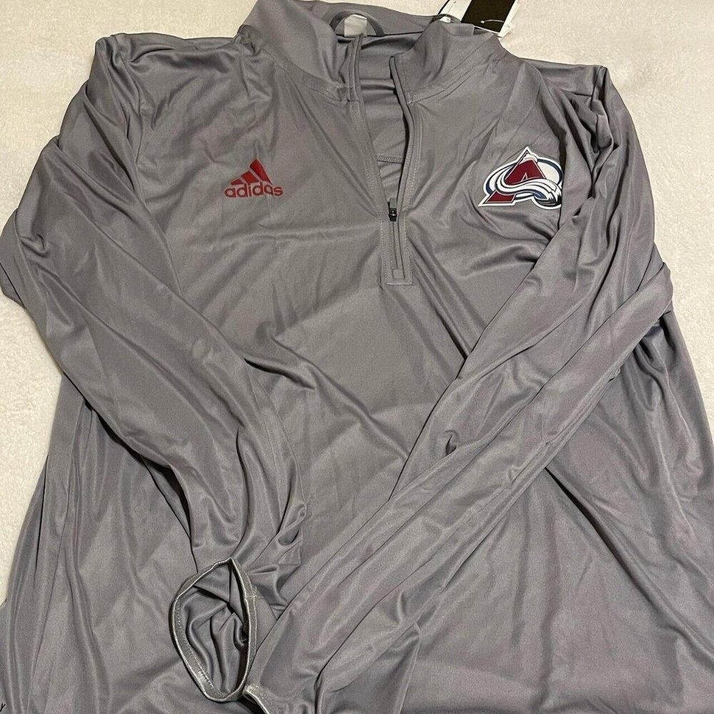 NWT Adidas NHL Colorado Avalanche On-Ice Pullover Size M